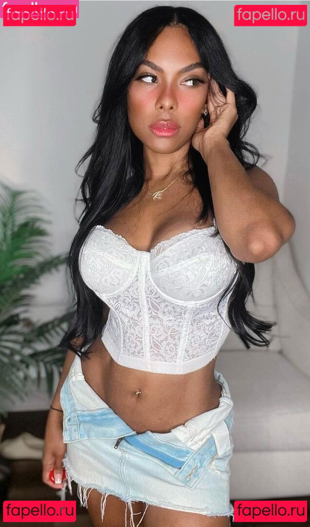 fynechyyna / ibchyna Onlyfans Photo Gallery 