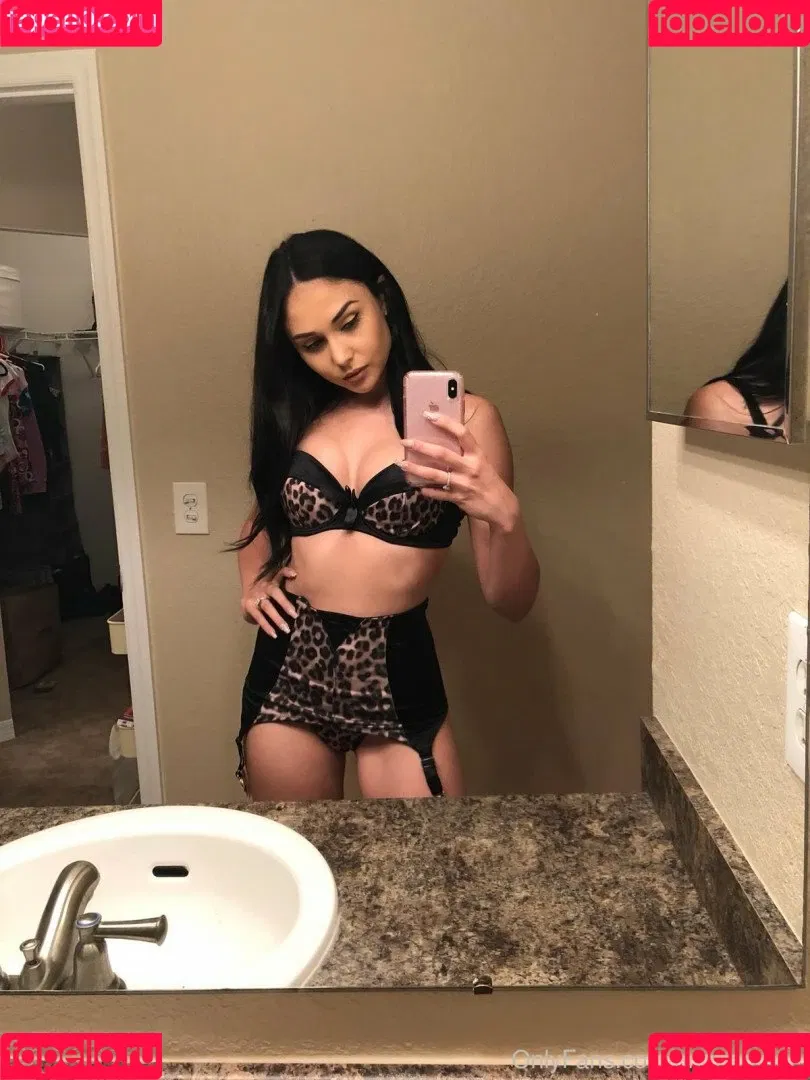 Ariana Marie Onlyfans Photo Gallery 