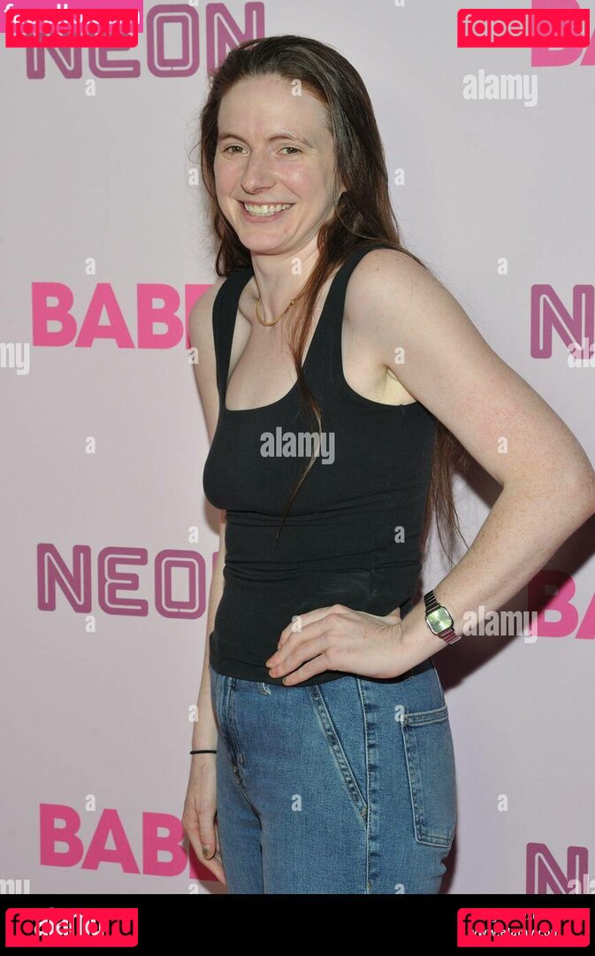 Maddy Smith / Somaddysmith / maddiesmithx / maddysmithx Onlyfans Photo Gallery 