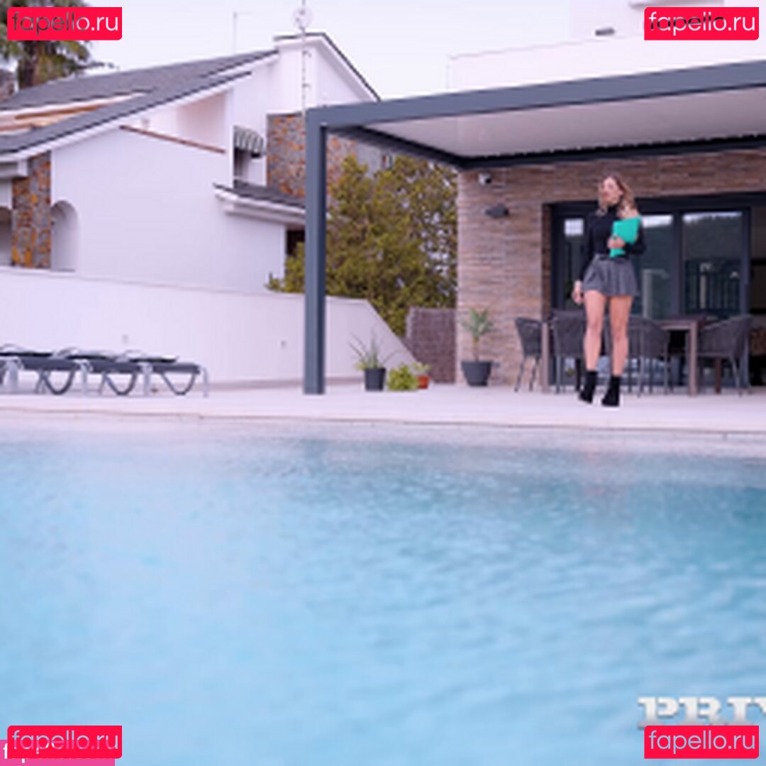 Valeria Fuentes Onlyfans Photo Gallery 