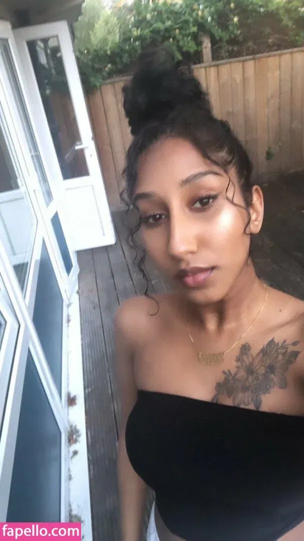 SannaTwinkle Onlyfans Photo Gallery 