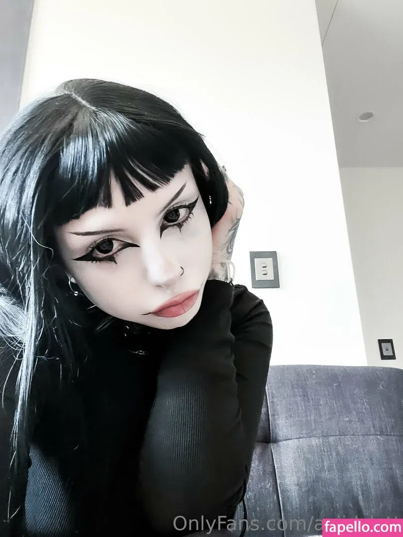 acidslvt Onlyfans Photo Gallery 