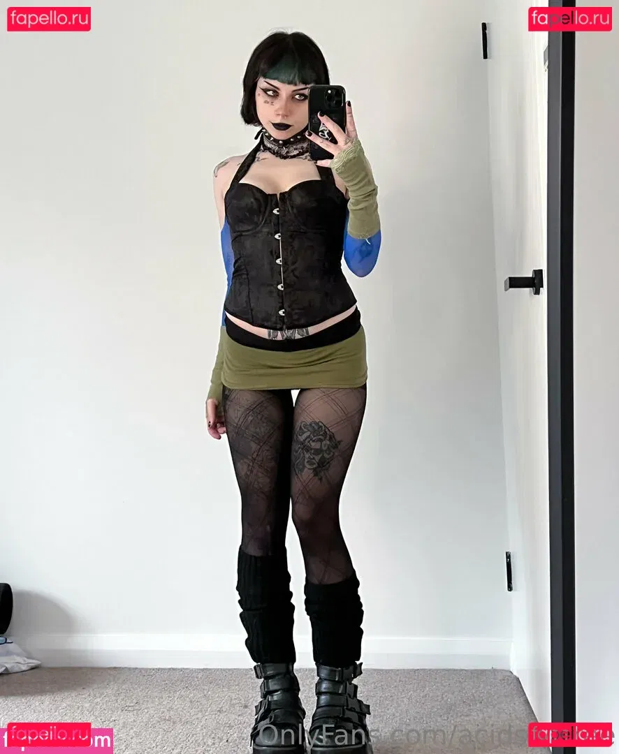 acidslvt Onlyfans Photo Gallery 