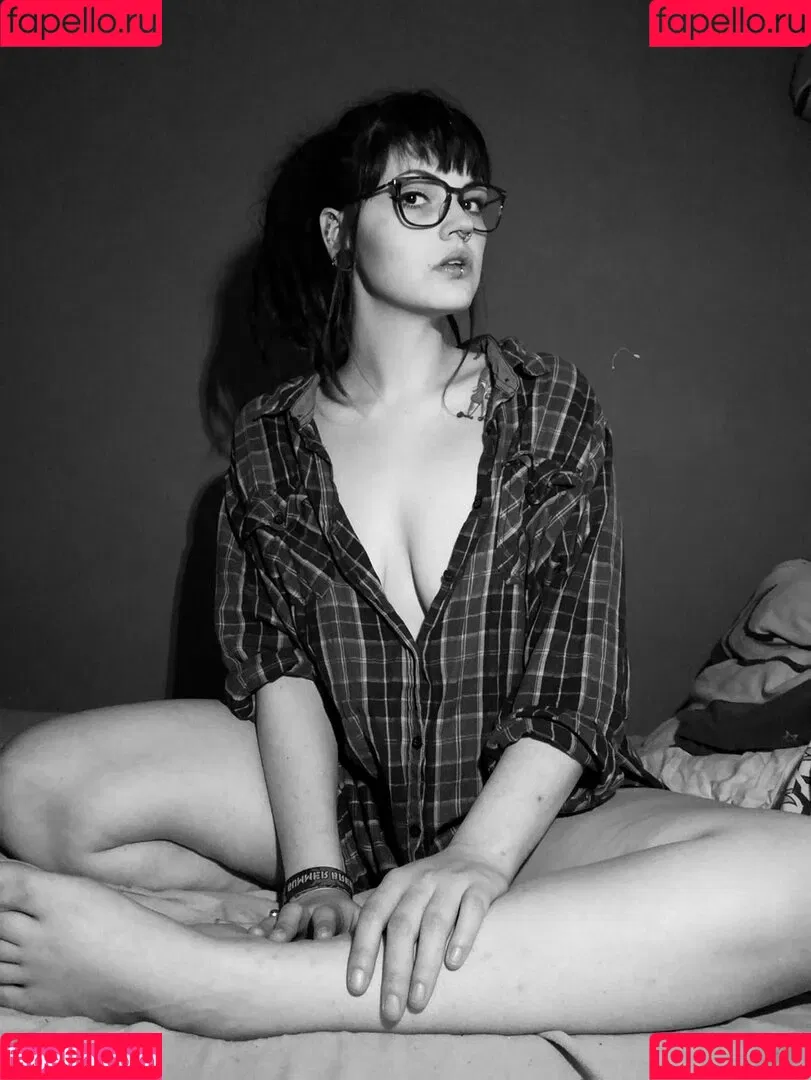 bisibeth Onlyfans Photo Gallery 