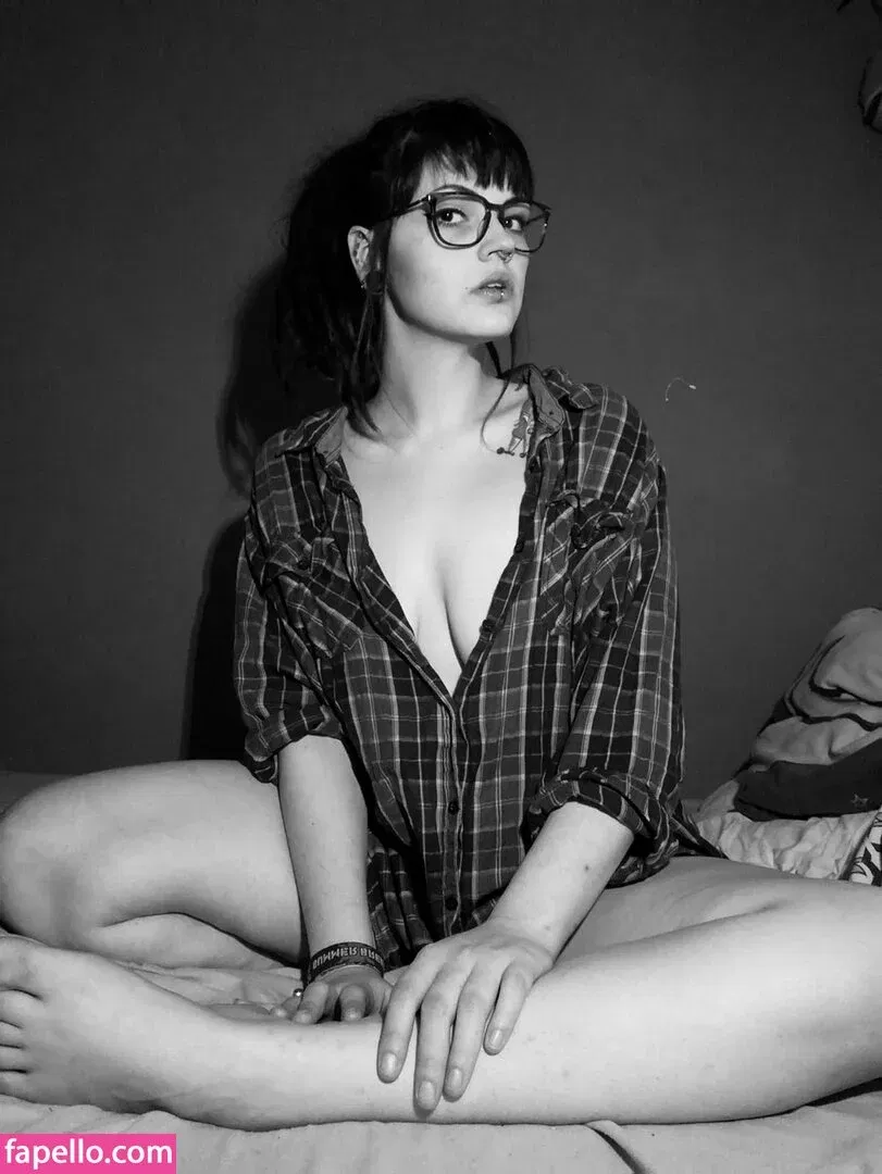 bisibeth Onlyfans Photo Gallery 