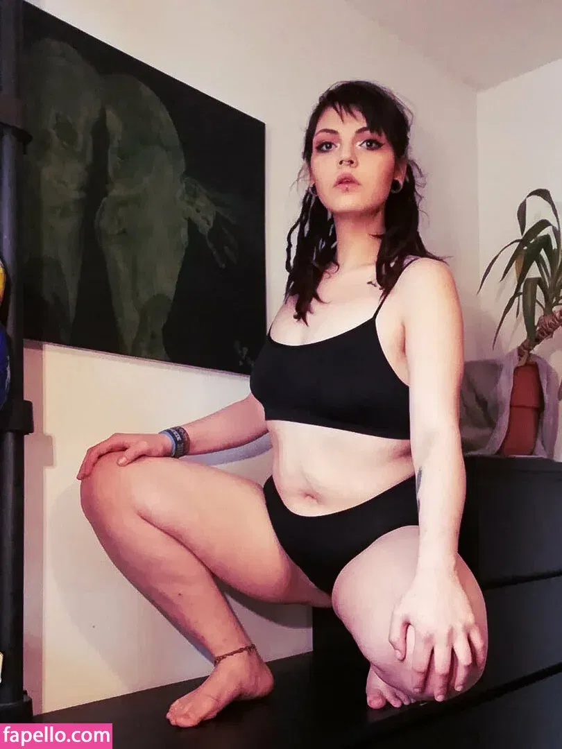 bisibeth Onlyfans Photo Gallery 