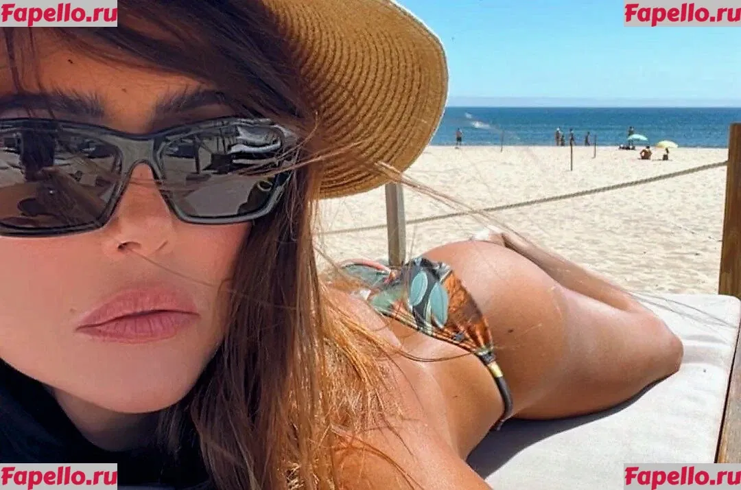 Deborah Secco Onlyfans Photo Gallery 