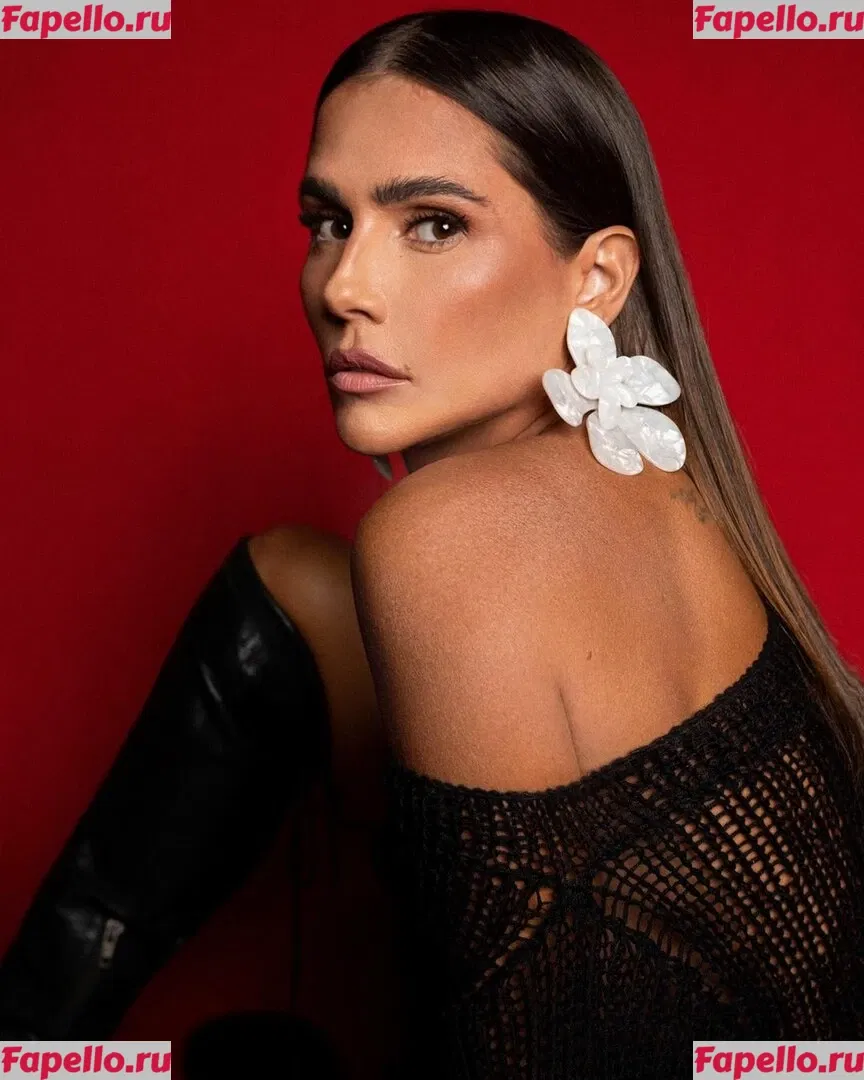 Deborah Secco Onlyfans Photo Gallery 