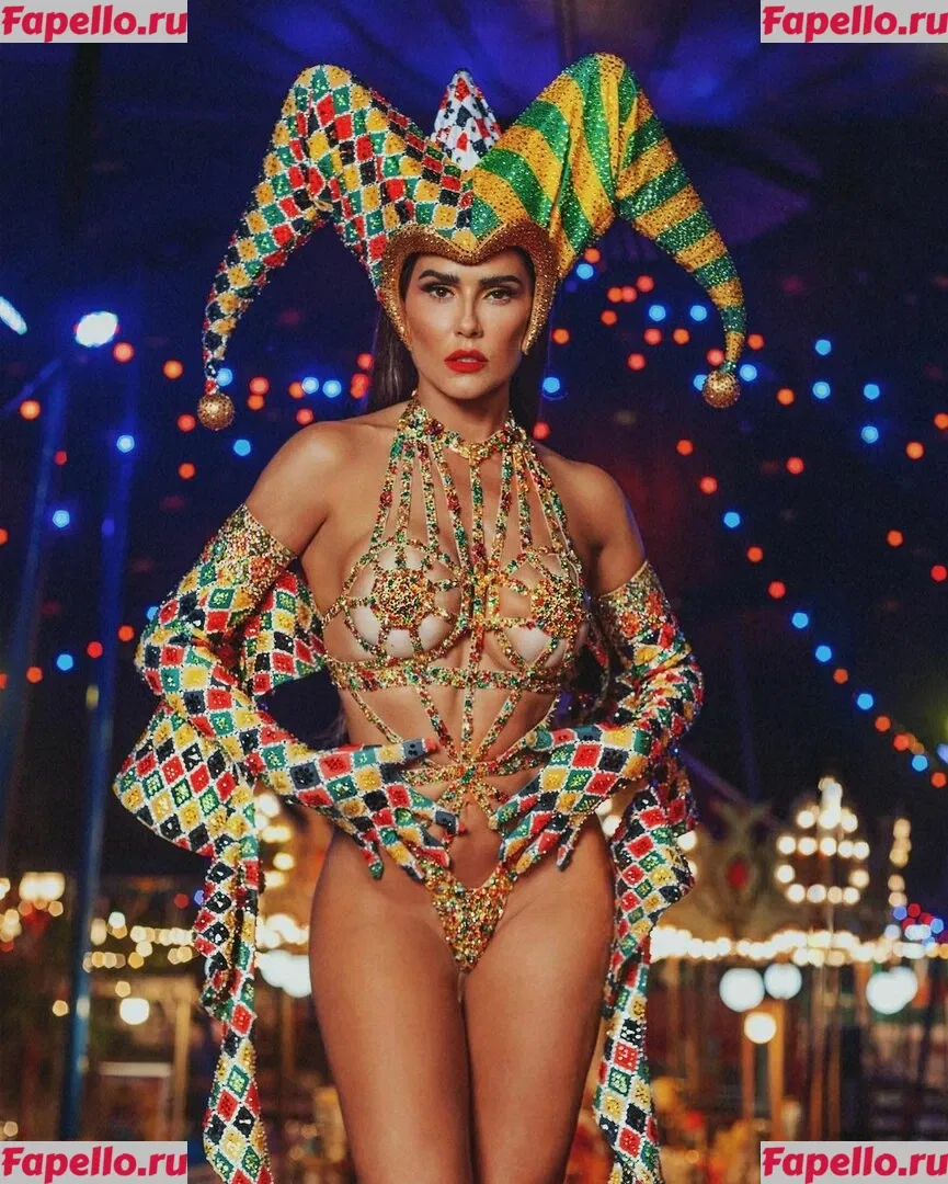 Deborah Secco Onlyfans Photo Gallery 