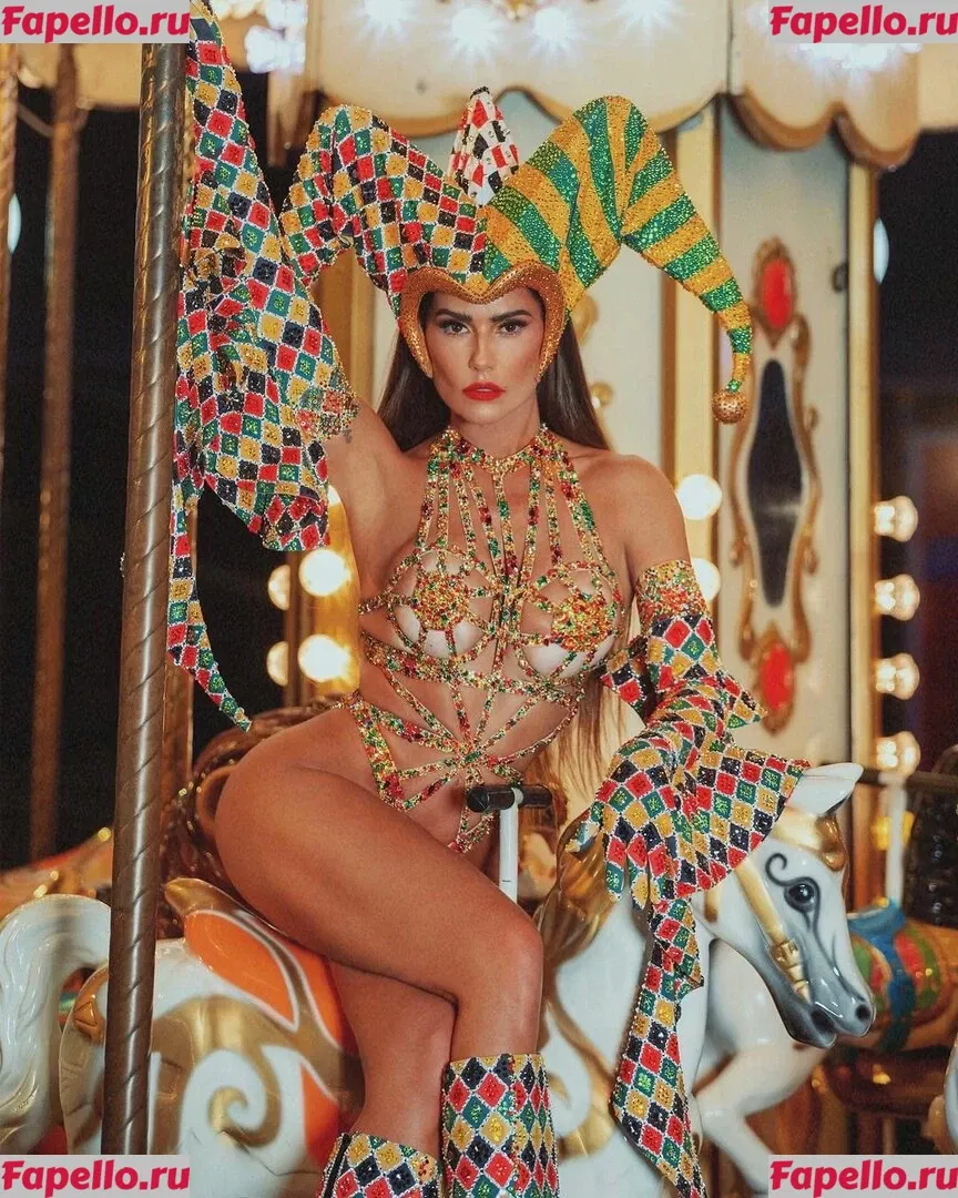 Deborah Secco Onlyfans Photo Gallery 