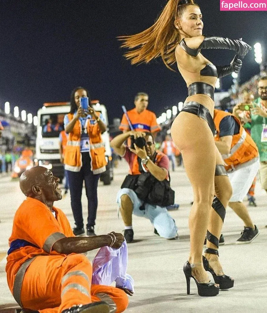 Deborah Secco Onlyfans Photo Gallery 