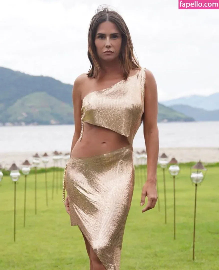 Deborah Secco Onlyfans Photo Gallery 