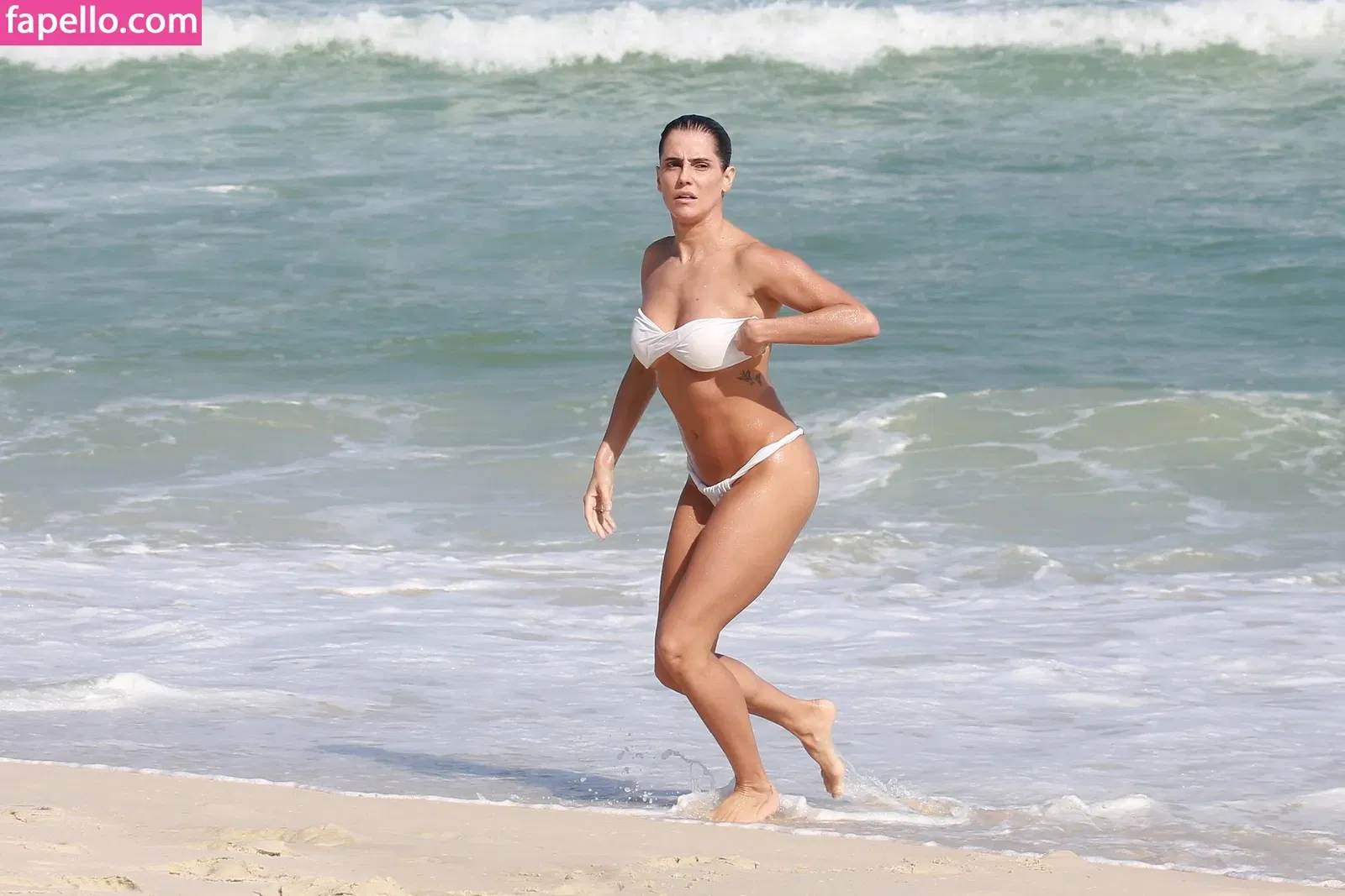 Deborah Secco Onlyfans Photo Gallery 