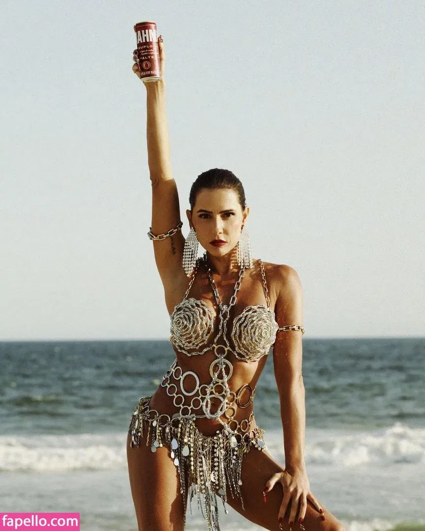 Deborah Secco Onlyfans Photo Gallery 