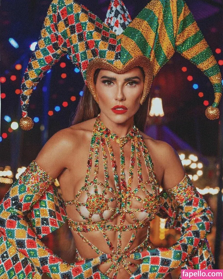 Deborah Secco Onlyfans Photo Gallery 