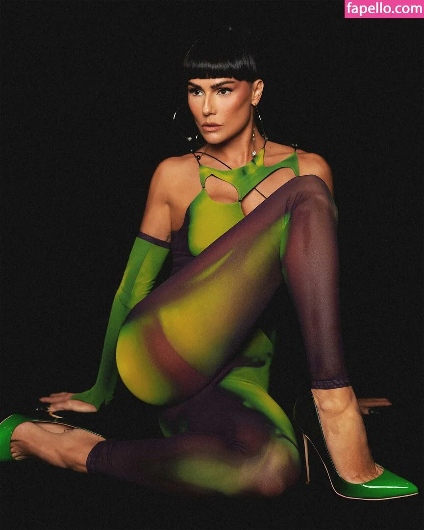 Deborah Secco Onlyfans Photo Gallery 