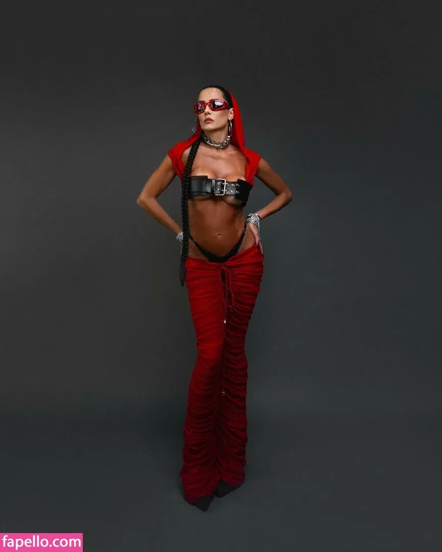 Deborah Secco Onlyfans Photo Gallery 