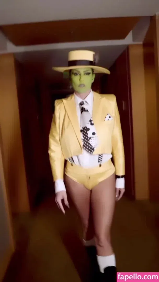 Deborah Secco Onlyfans Photo Gallery 