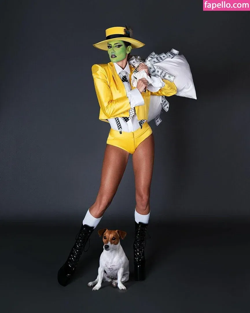 Deborah Secco Onlyfans Photo Gallery 