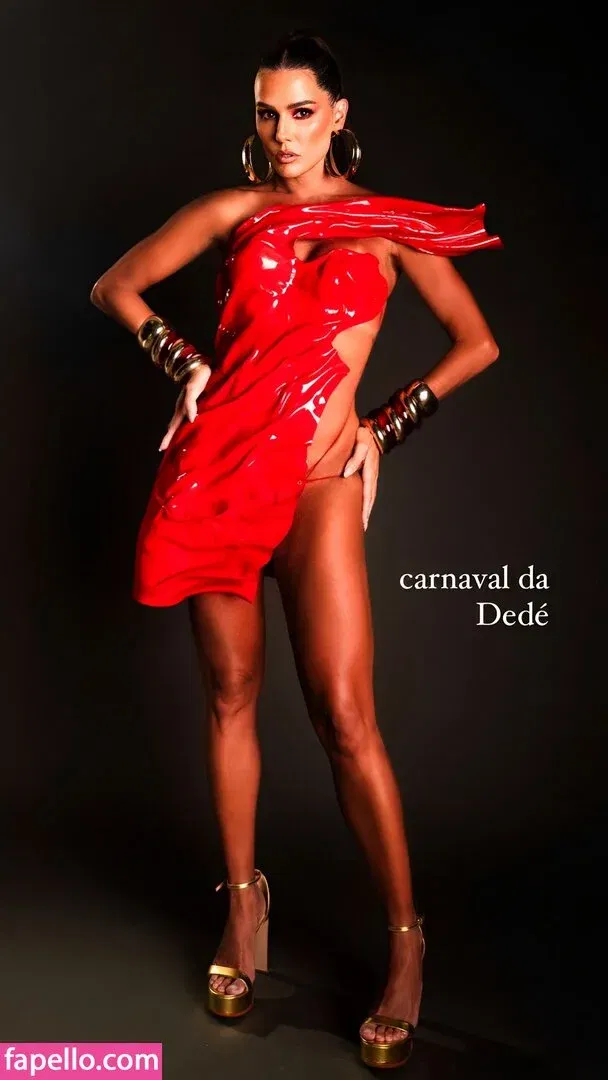 Deborah Secco Onlyfans Photo Gallery 