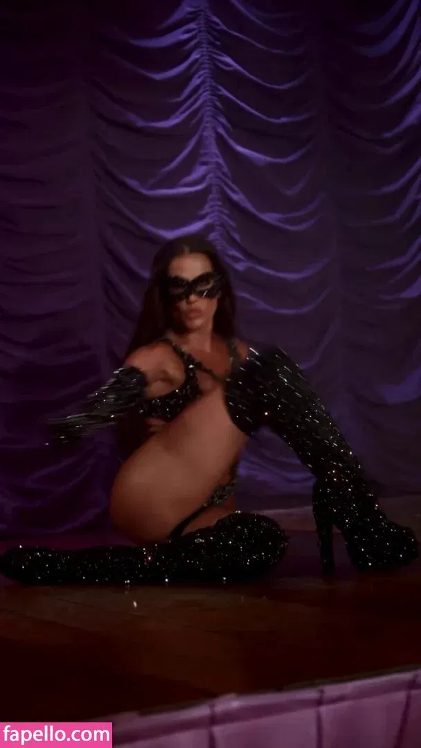 Deborah Secco Onlyfans Photo Gallery 