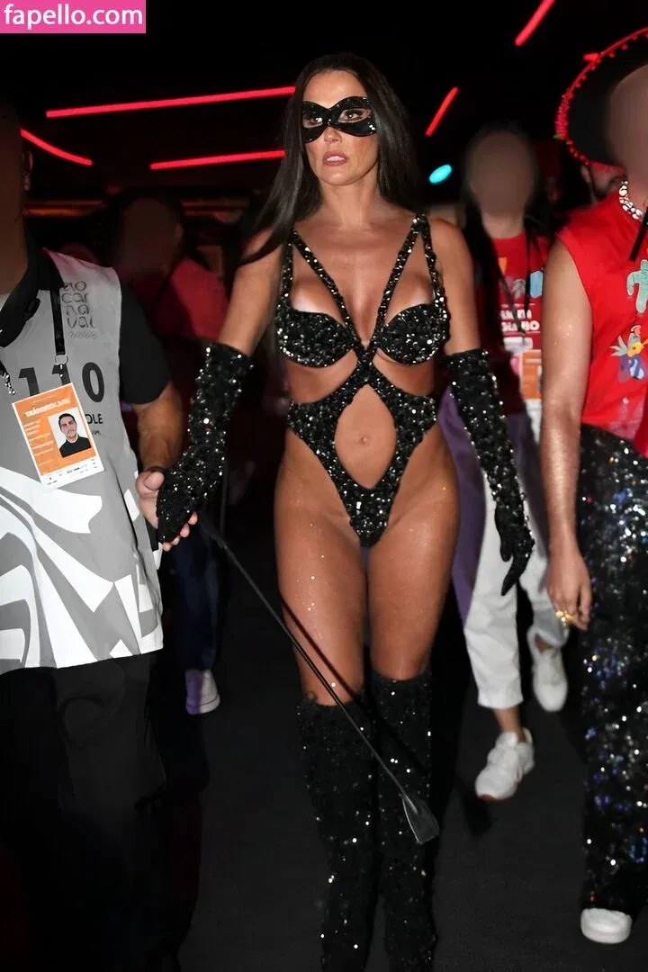 Deborah Secco Onlyfans Photo Gallery 