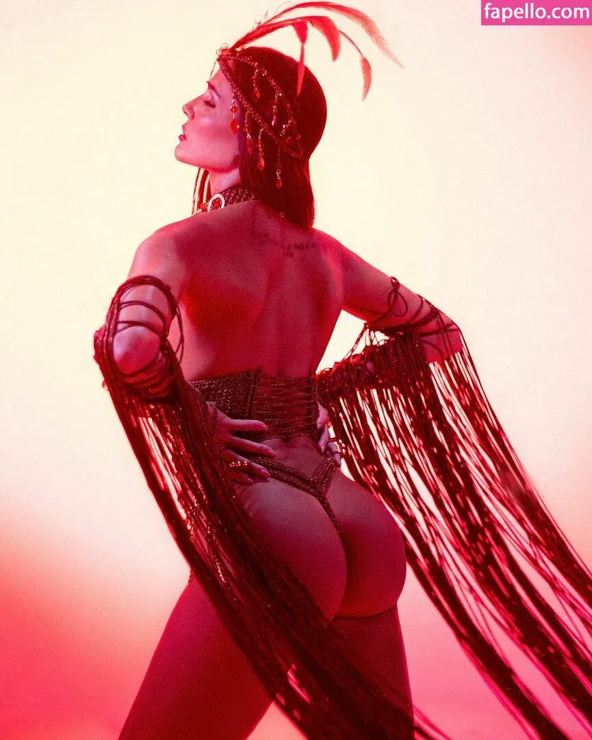 Deborah Secco Onlyfans Photo Gallery 