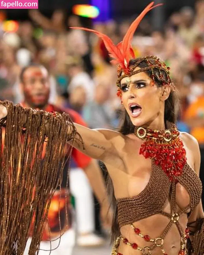 Deborah Secco Onlyfans Photo Gallery 