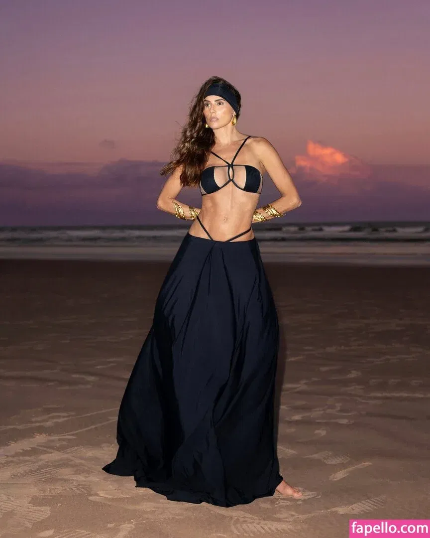 Deborah Secco Onlyfans Photo Gallery 