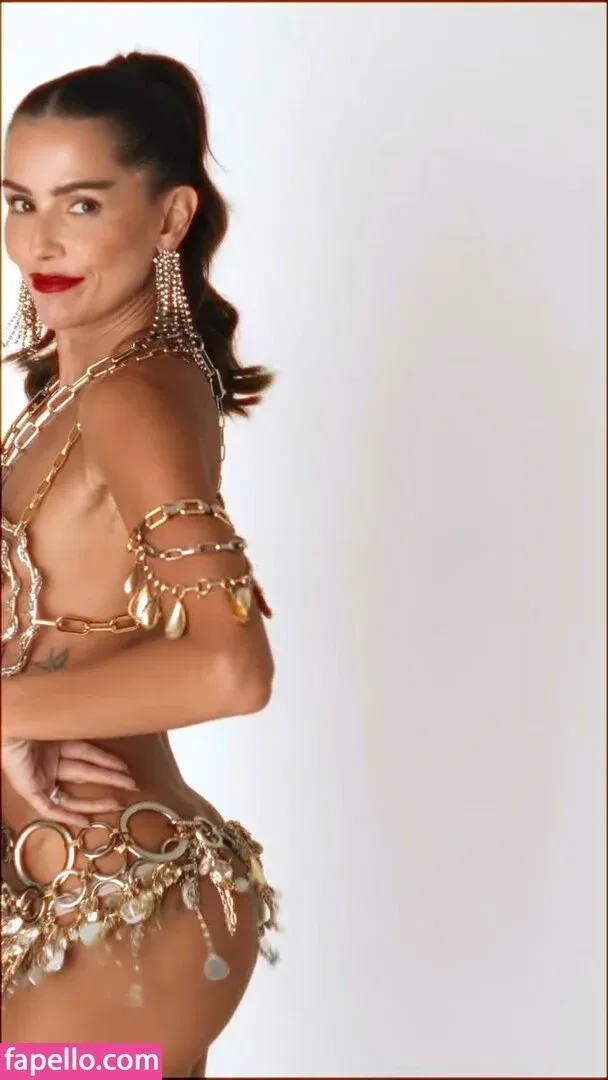 Deborah Secco Onlyfans Photo Gallery 