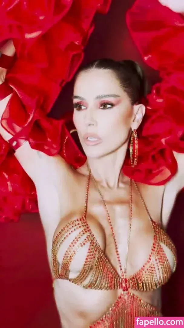 Deborah Secco Onlyfans Photo Gallery 