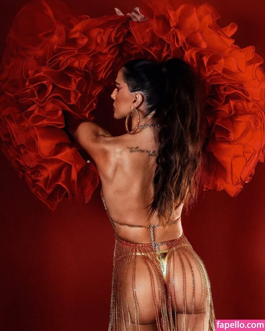 Deborah Secco Onlyfans Photo Gallery 