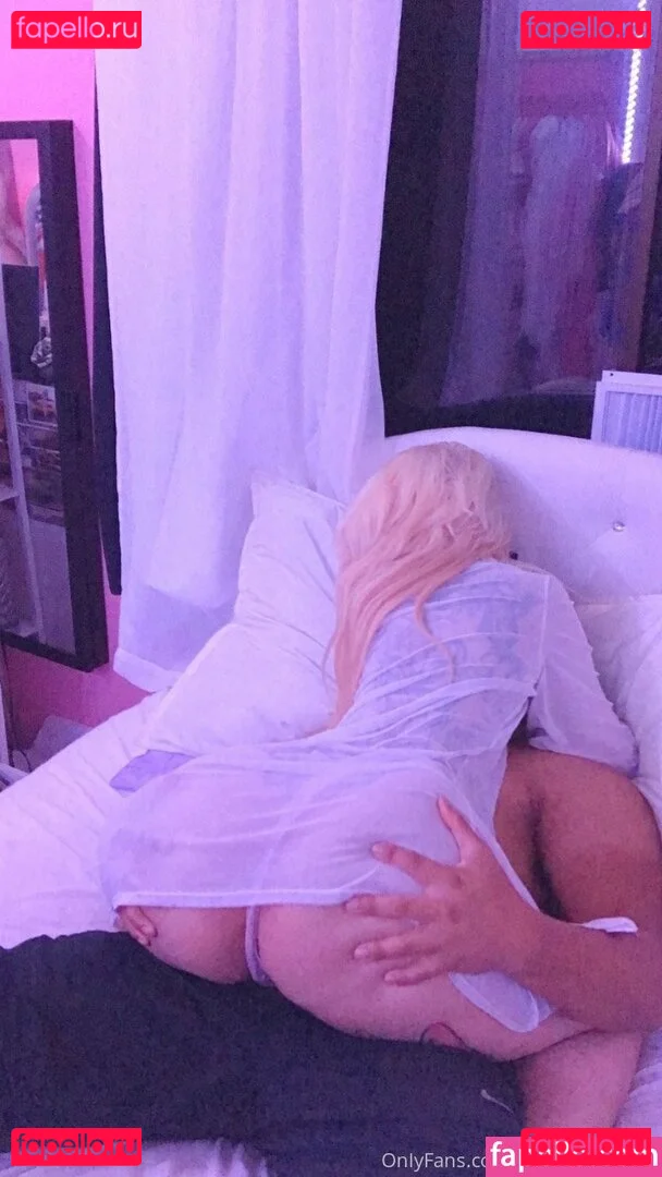 missasianbarbie69 Onlyfans Photo Gallery 