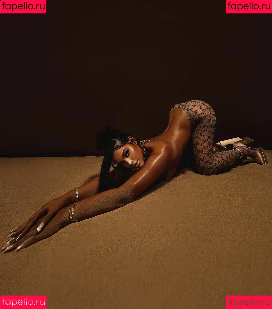 Malaika Terry Onlyfans Photo Gallery 