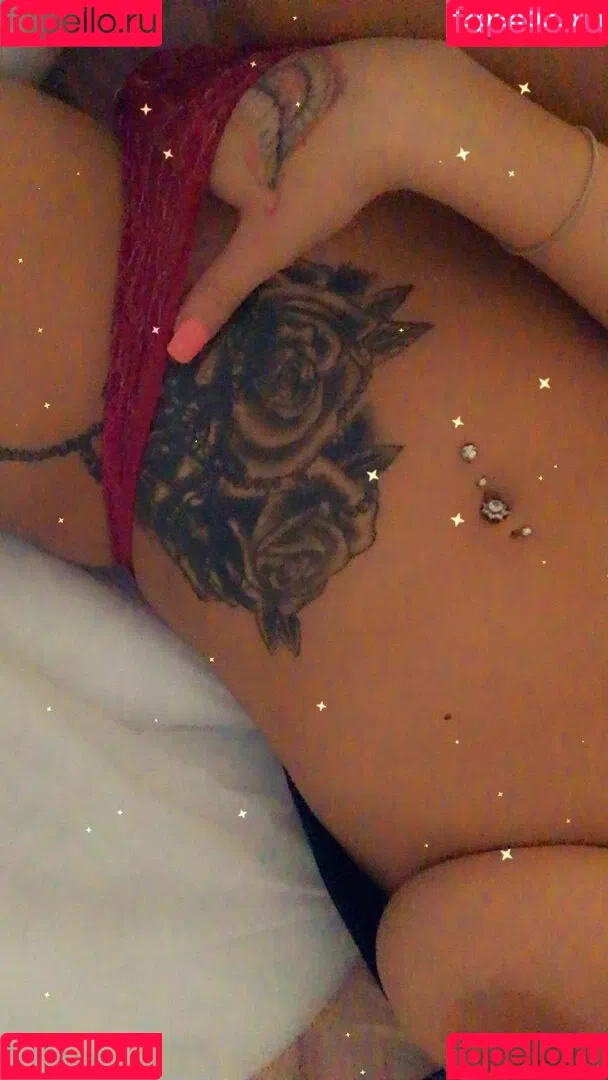 pekarvivi Onlyfans Photo Gallery 