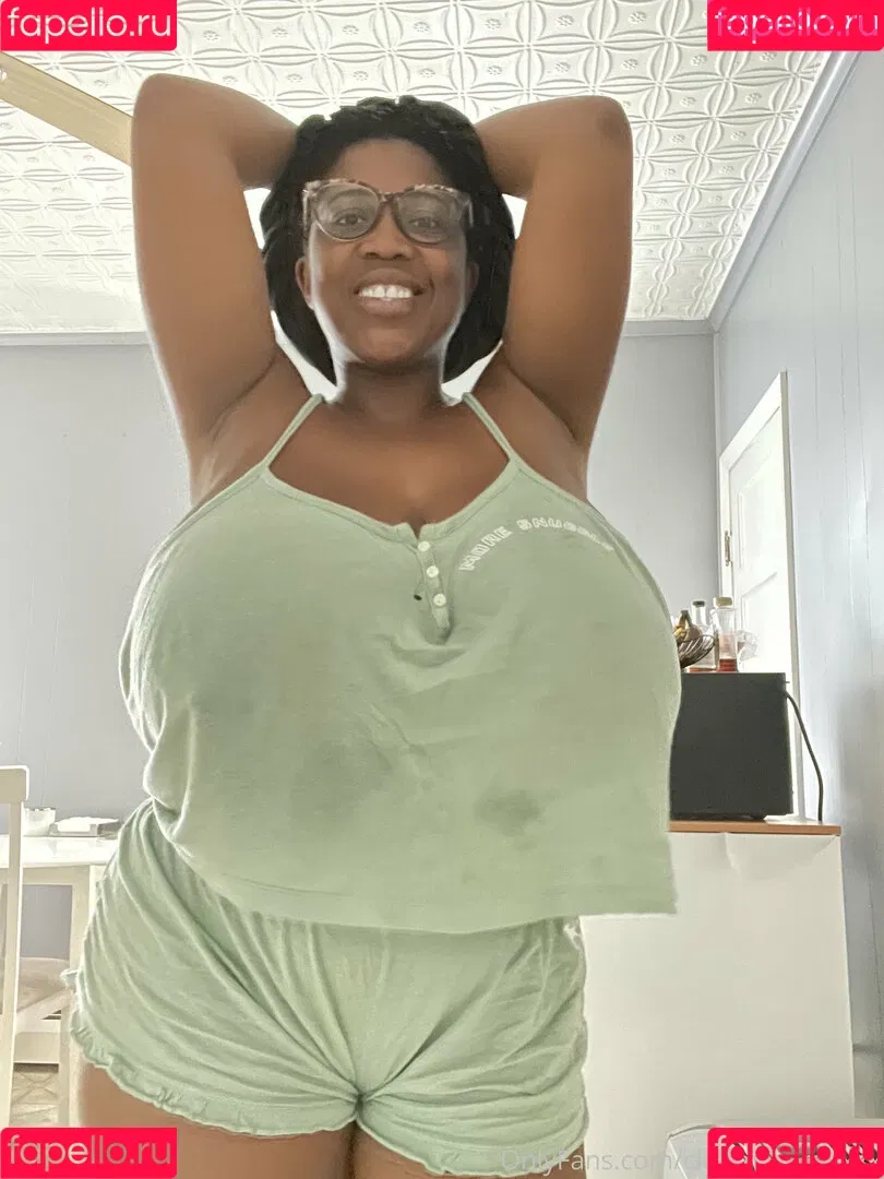 clubmaseratixxx Onlyfans Photo Gallery 