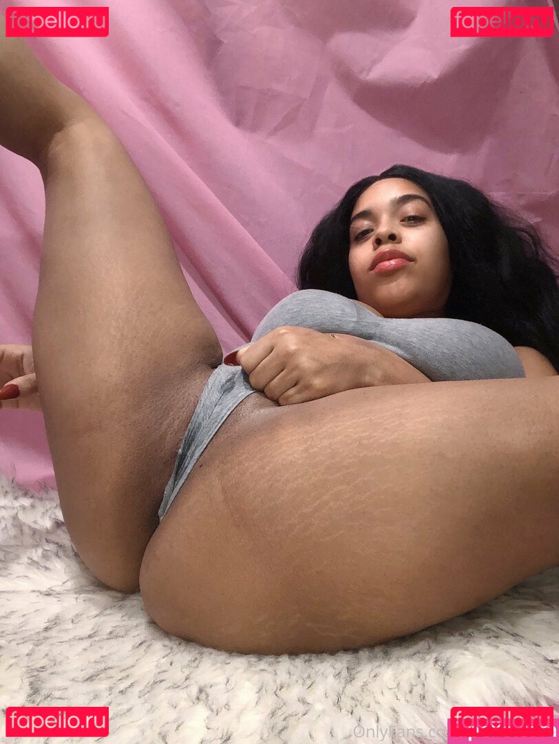 onlykaylan / soykaylinda2 Onlyfans Photo Gallery 