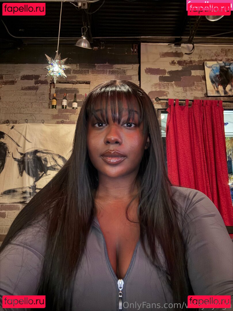 vickyhyuga / vickyhyugaaa Onlyfans Photo Gallery 