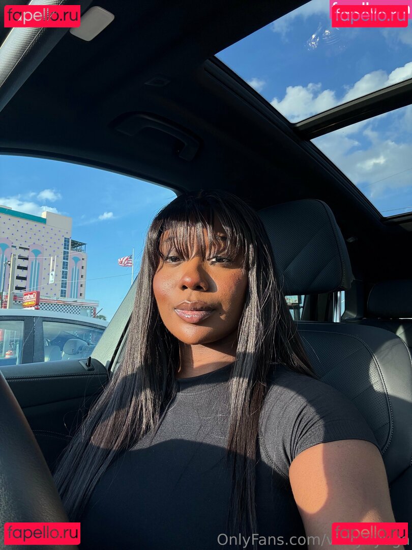 vickyhyuga / vickyhyugaaa Onlyfans Photo Gallery 