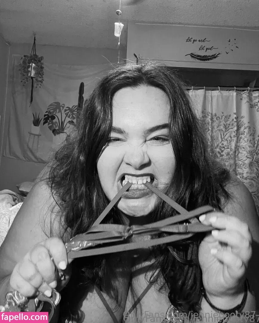 jenniebooty87 Onlyfans Photo Gallery 