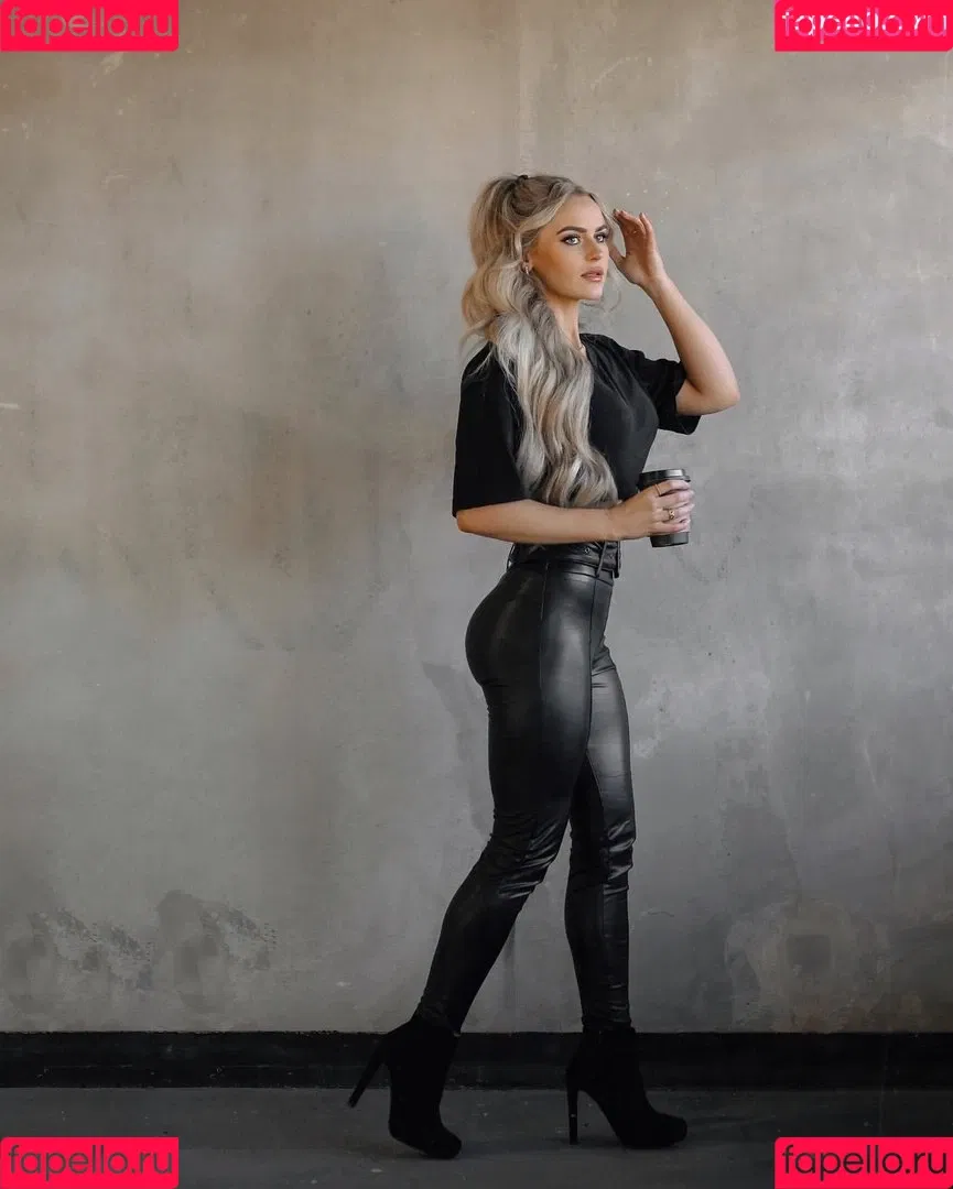 Anna Nyström Onlyfans Photo Gallery 