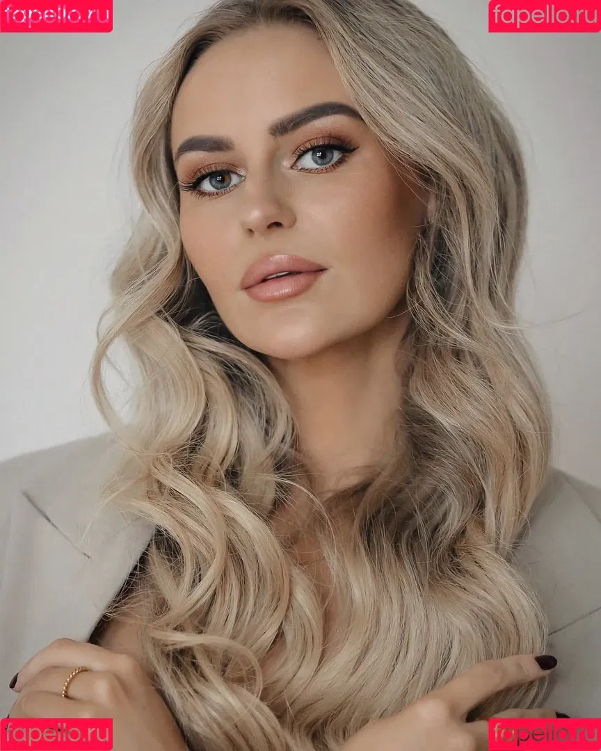 Anna Nyström Onlyfans Photo Gallery 
