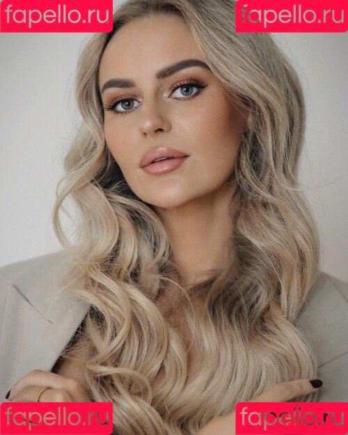 Anna Nyström Onlyfans Photo Gallery 