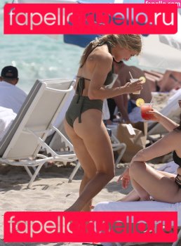 Eugenie Bouchard / geniebouchard Onlyfans Photo Gallery 