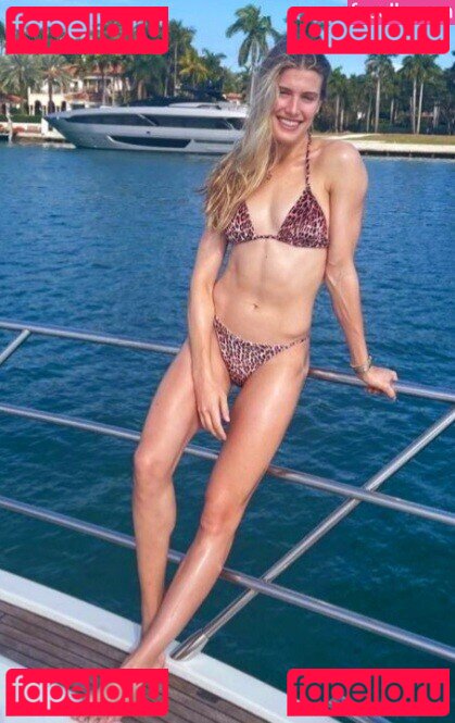 Eugenie Bouchard / geniebouchard Onlyfans Photo Gallery 