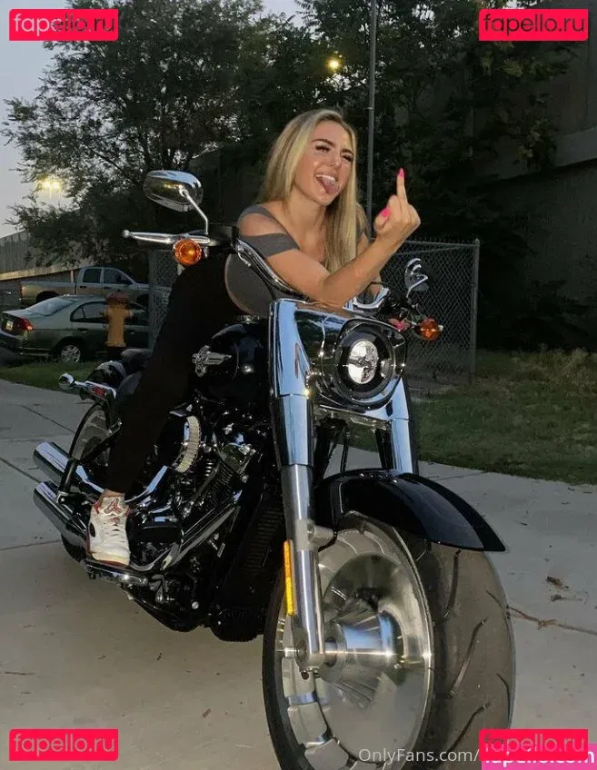 caitlynbabyxx Onlyfans Photo Gallery 