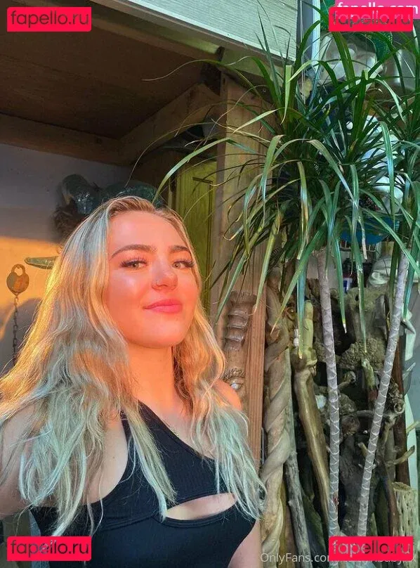 caitlynbabyxx Onlyfans Photo Gallery 