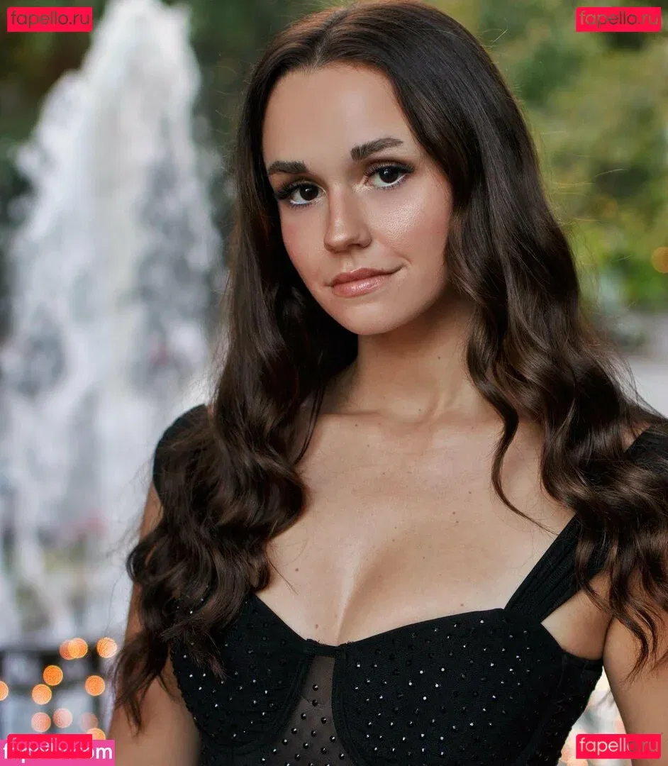 Gabby J David Onlyfans Photo Gallery 