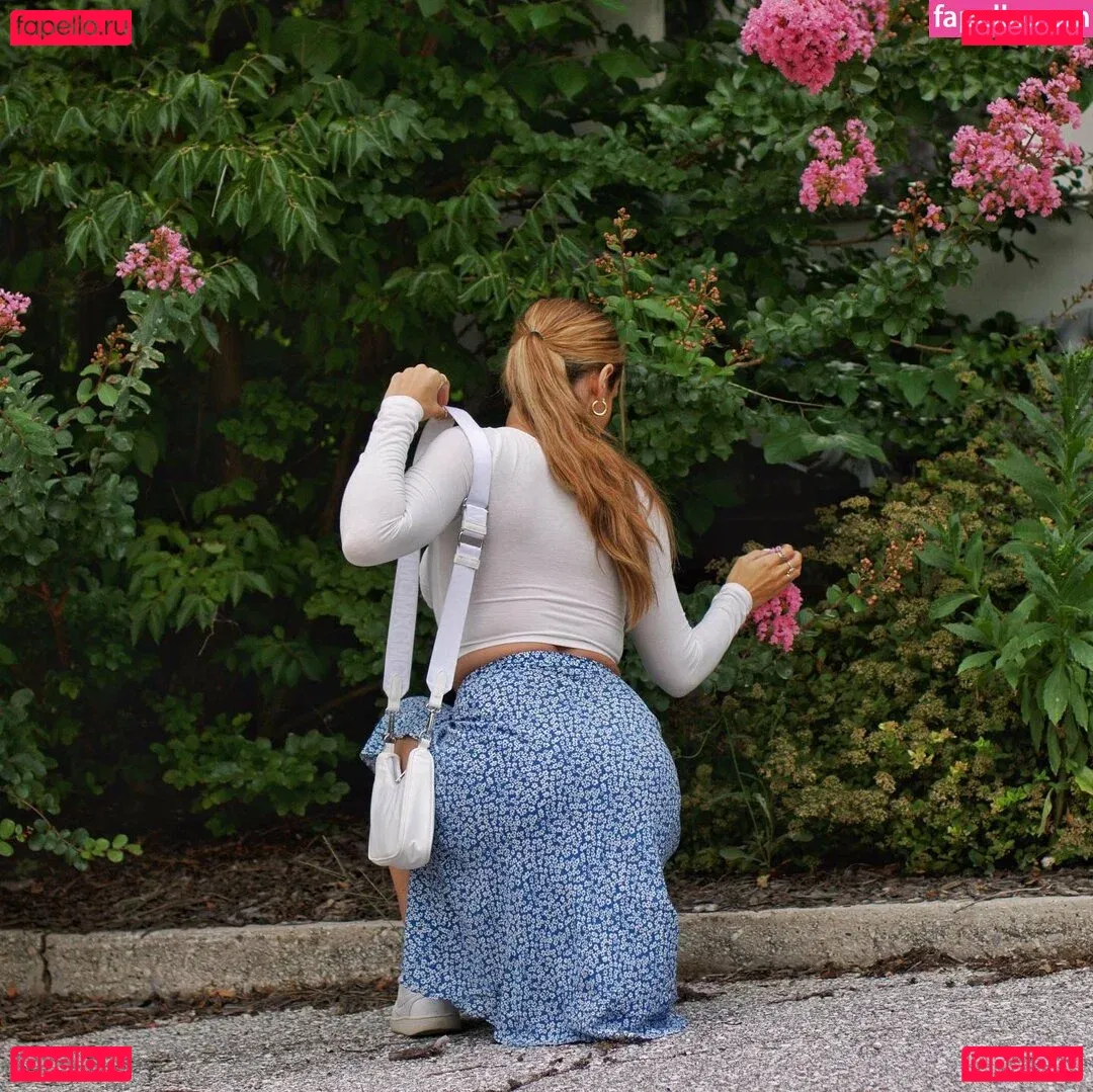 Gabby J David Onlyfans Photo Gallery 