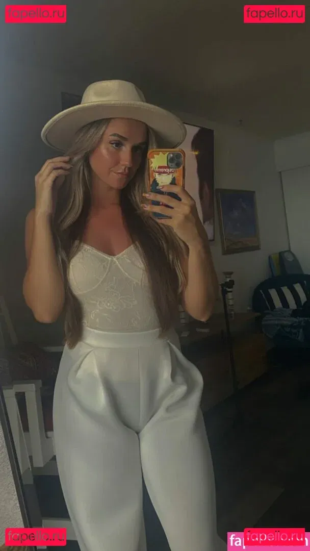 Gabby J David Onlyfans Photo Gallery 